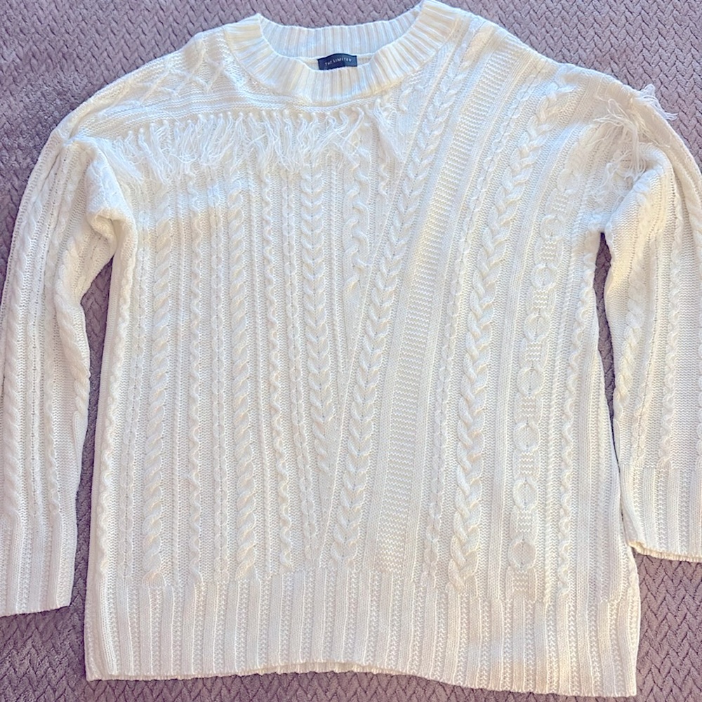 Woman’s sweater Size Large